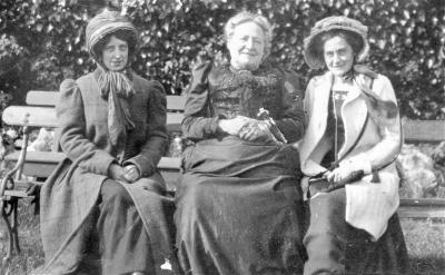 Martha Gould (left) with her mother and sister Margaret MaryGould